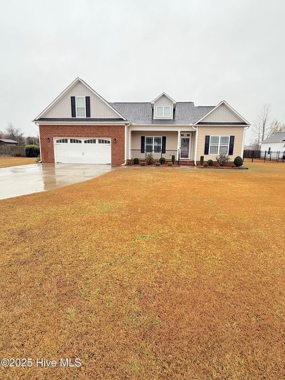 1186 Charlie Branch Drive, Winterville, NC 28590