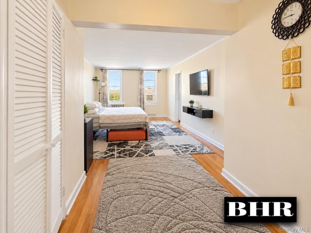 2701 Ocean Avenue 2B, Brooklyn, NY 11229
