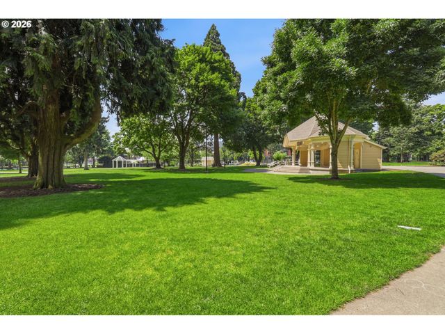 701 Columbia St 612, Vancouver, WA 98660