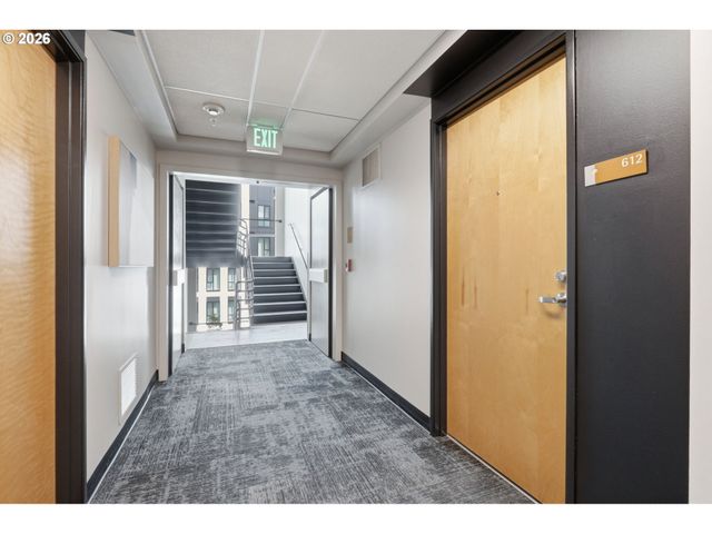 701 Columbia St 612, Vancouver, WA 98660