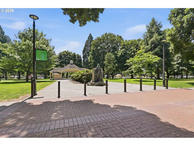 701 Columbia St 612, Vancouver, WA 98660