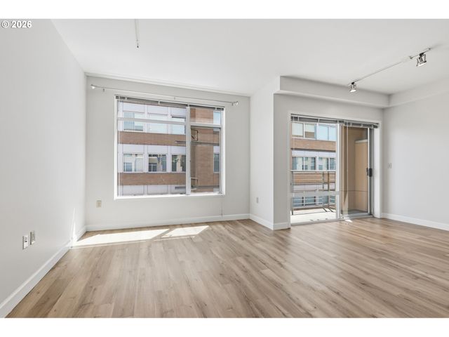 701 Columbia St 612, Vancouver, WA 98660