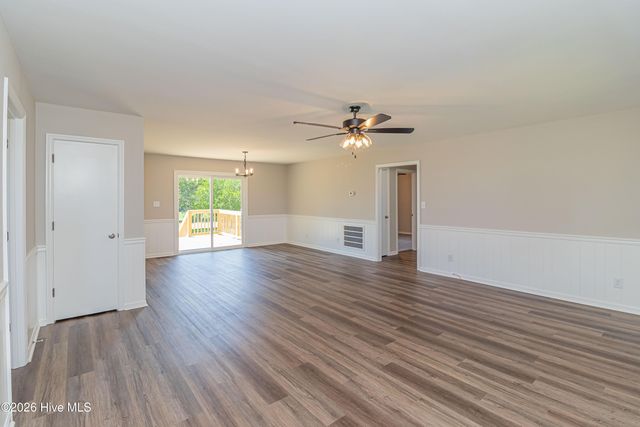 358 White Flash Road, Mount Olive, NC 28365