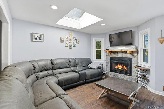 58 Circle Drive, Syosset, NY 11791