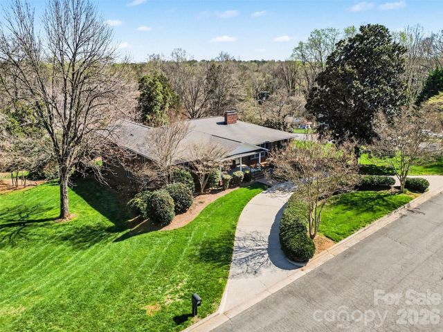 746 Grandview Drive NE, Concord, NC 28025