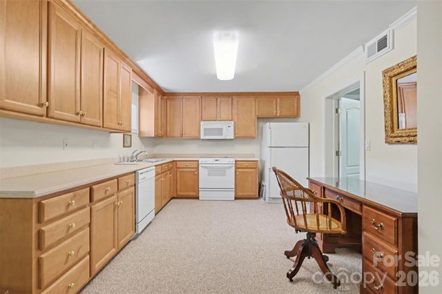 746 Grandview Drive NE, Concord, NC 28025