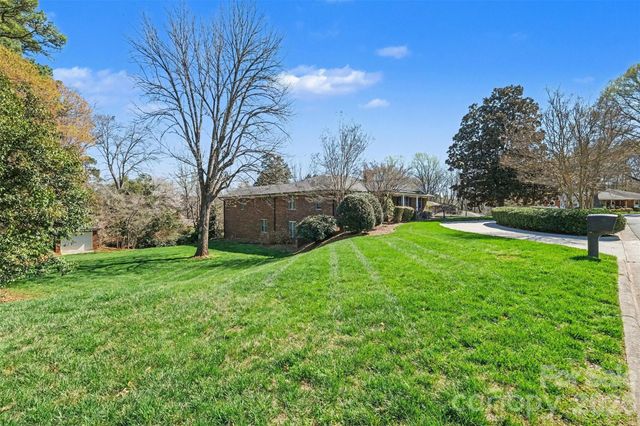 746 Grandview Drive NE, Concord, NC 28025