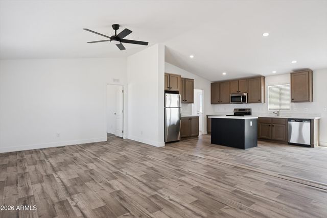 11027 W COPPER KETTLE Drive, Casa Grande, AZ 85193