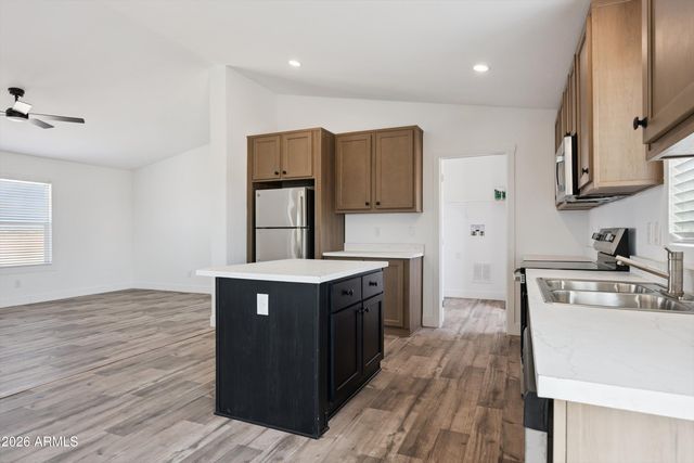 11027 W COPPER KETTLE Drive, Casa Grande, AZ 85193