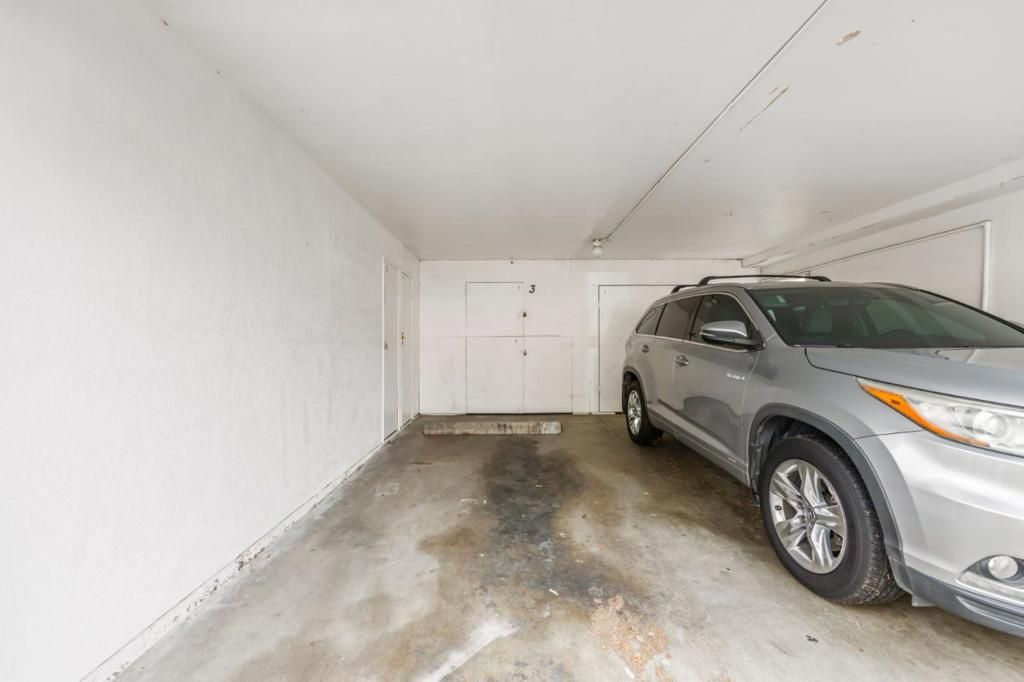 Image 25 of property listing at 5715 Calmor Avenue 3, San Jose, CA 95123