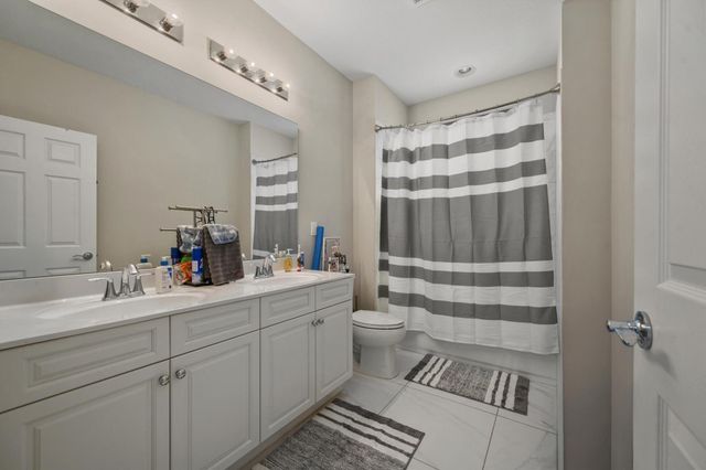 1813 NW Cataluna Circle, Port St Lucie, FL 34986