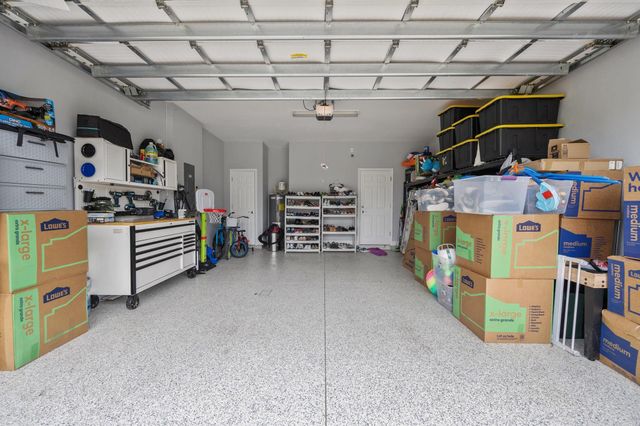 1813 NW Cataluna Circle, Port St Lucie, FL 34986