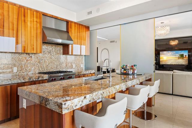 9705 Collins Avenue 1402N, Bal Harbour, FL 33154