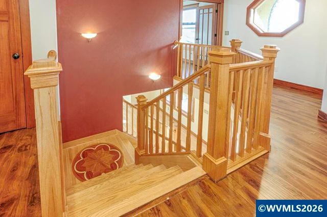 4055 Westwood Dr, Tillamook, OR 97141