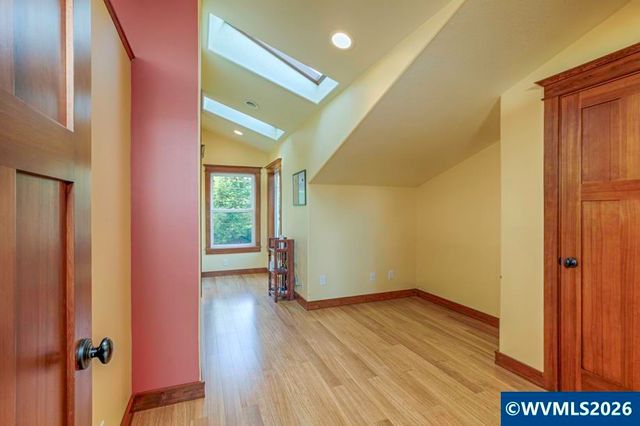 4055 Westwood Dr, Tillamook, OR 97141