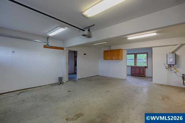 4055 Westwood Dr, Tillamook, OR 97141