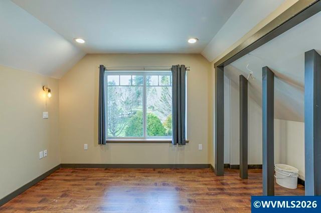 4055 Westwood Dr, Tillamook, OR 97141