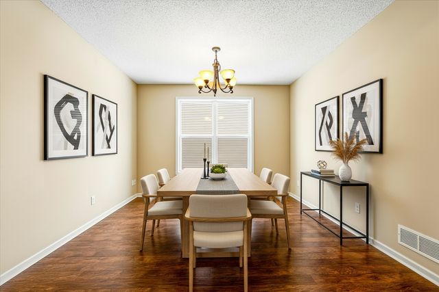 3447 White Pine Way, Stillwater, MN 55082