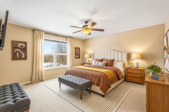 3447 White Pine Way, Stillwater, MN 55082