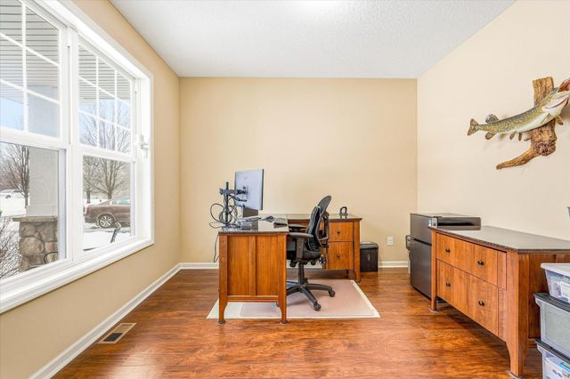 3447 White Pine Way, Stillwater, MN 55082