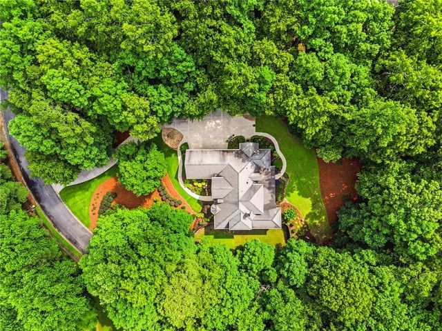 201 Wellington Falls Way, Canton, GA 30114