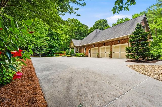 201 Wellington Falls Way, Canton, GA 30114