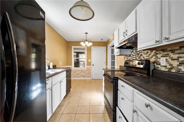 1411 Stansfield Drive, Fayetteville, NC 28303