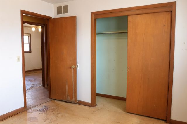 349 W Robson Rd, Salina, KS 67401