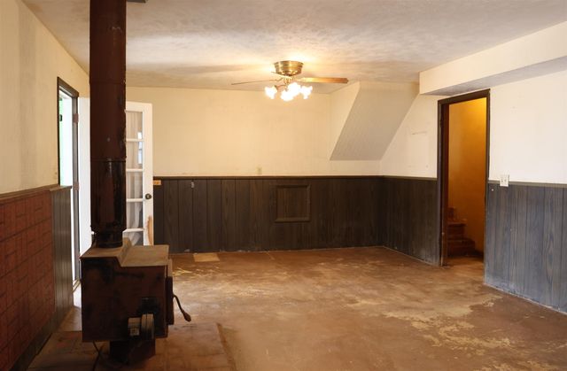 349 W Robson Rd, Salina, KS 67401