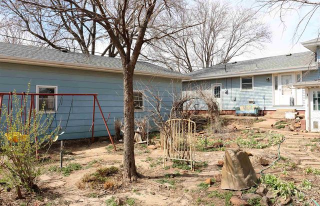 349 W Robson Rd, Salina, KS 67401