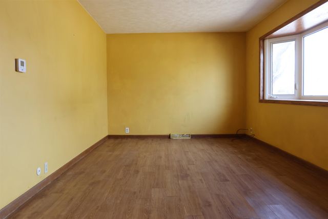 349 W Robson Rd, Salina, KS 67401