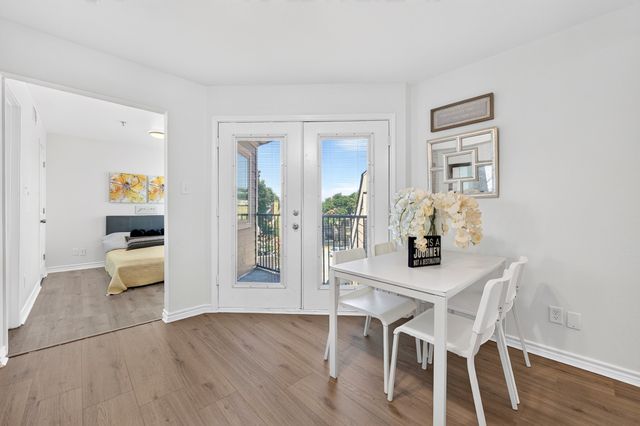 9829 Walnut Street 306, Dallas, TX 75243
