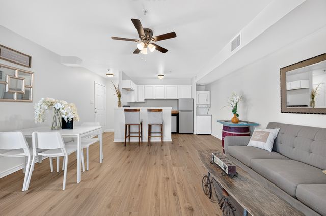 9829 Walnut Street 306, Dallas, TX 75243
