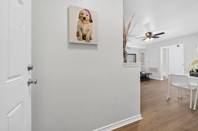 9829 Walnut Street 306, Dallas, TX 75243