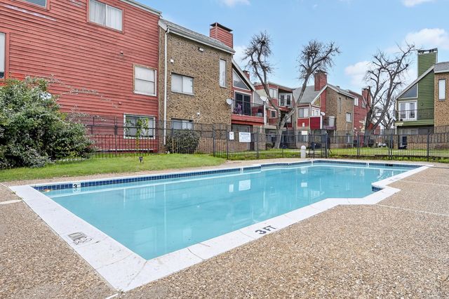 9829 Walnut Street 306, Dallas, TX 75243