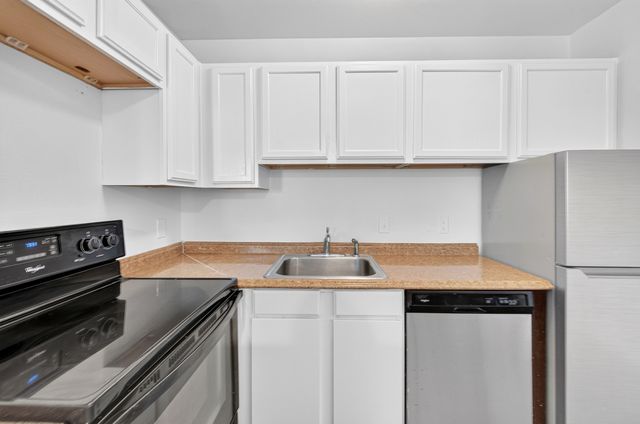 9829 Walnut Street 306, Dallas, TX 75243