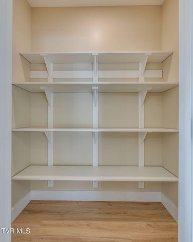 488 Middays Rest, Jonesborough, TN 37659