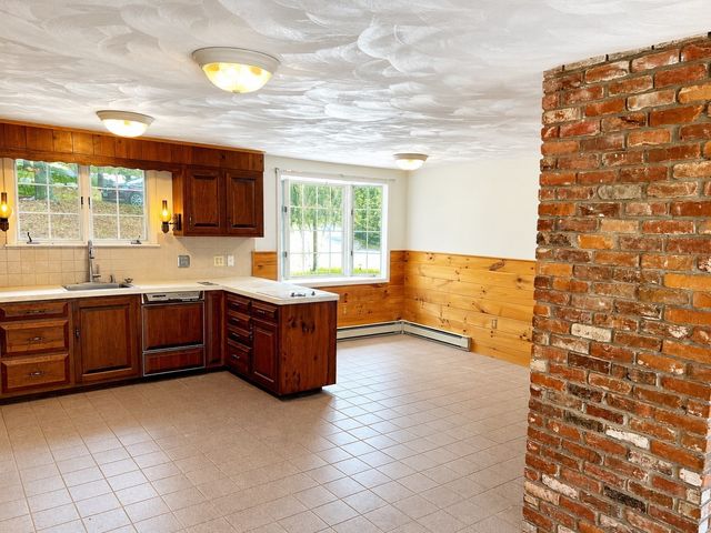 35 Oar And Line Rd, Plymouth, MA 02360