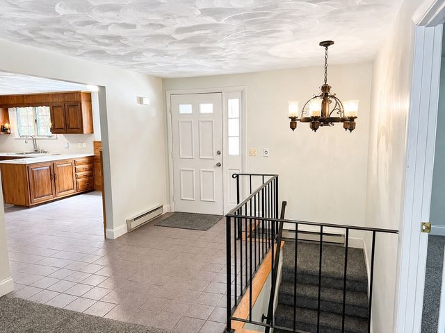35 Oar And Line Rd, Plymouth, MA 02360