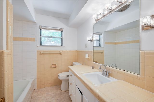 437 Summit Drive, Richardson, TX 75081