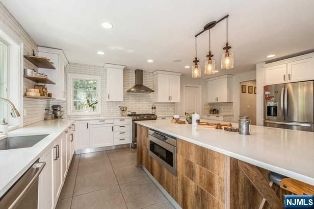 24 Jefferson Avenue, Tenafly, NJ 07670