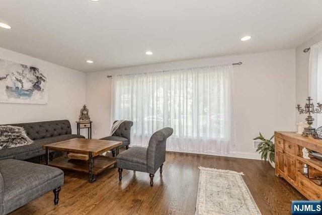 24 Jefferson Avenue, Tenafly, NJ 07670