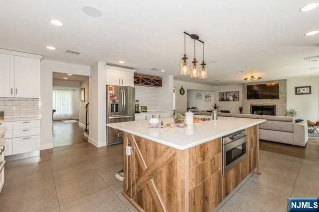 24 Jefferson Avenue, Tenafly, NJ 07670