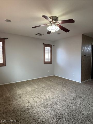 10392 Lady Angela Street, Las Vegas, NV 89183