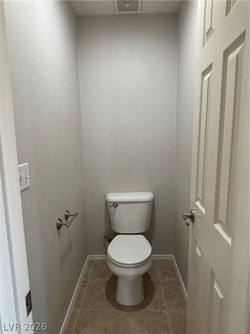 10392 Lady Angela Street, Las Vegas, NV 89183