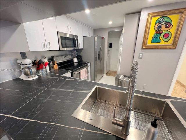 650 West Ave 2804, Miami Beach, FL 33139