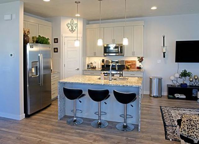 15069 S REINS WAY, Bluffdale, UT 84065