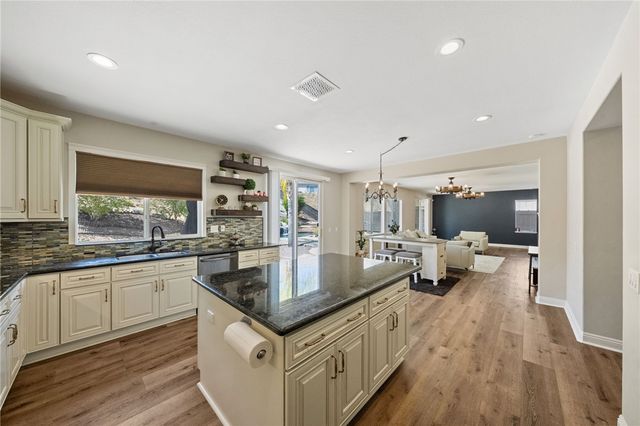25004 Crestpeak Court, Menifee, CA 92584