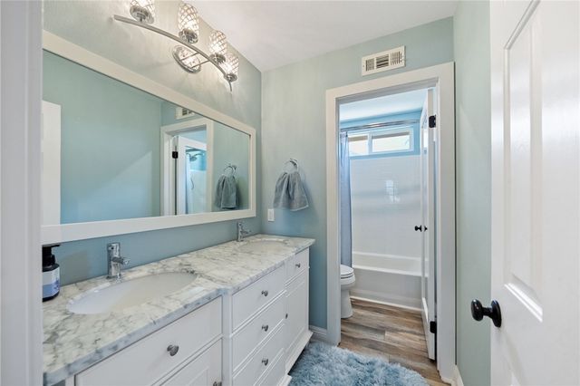 25004 Crestpeak Court, Menifee, CA 92584