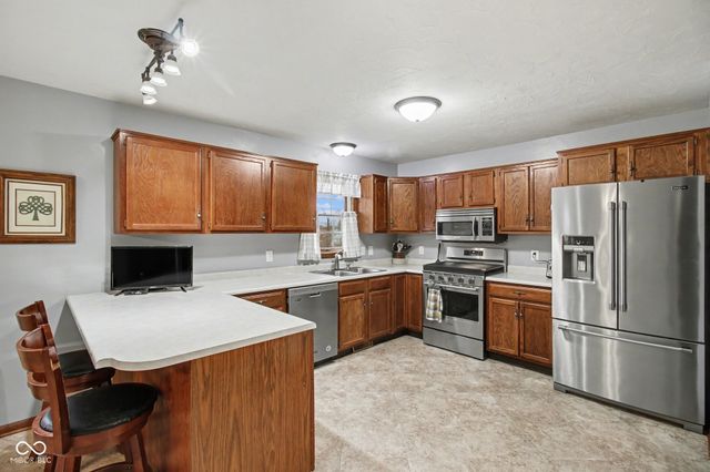 951 Tekulve Road, Batesville, IN 47006